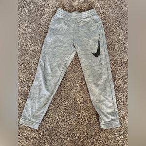 Nike dri-fit joggers boys size large